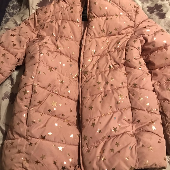 Girls pink coat - Picture 2 of 4